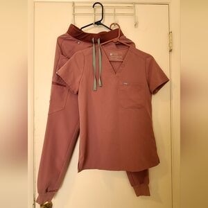 Figs Mineral Mauve Scrub Set